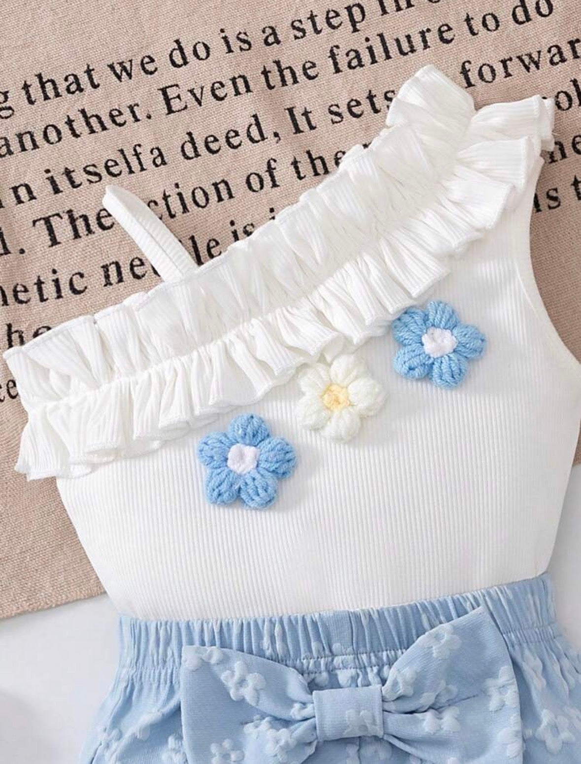 Set white top Bow short