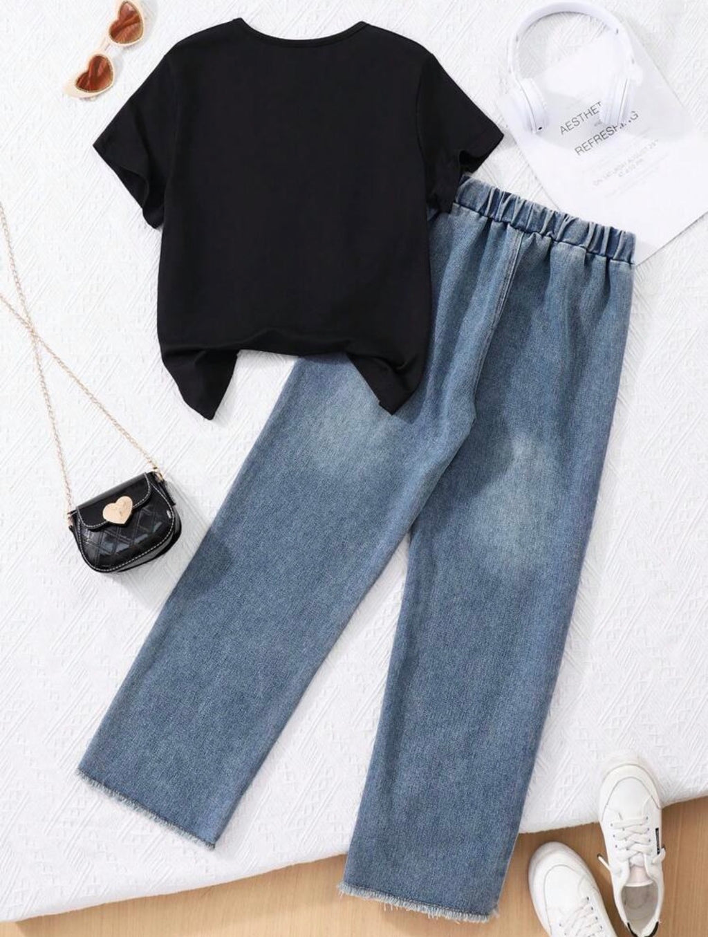 Set Pretty Tshirt & Denim pant
