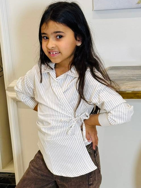 wrape strep blouse