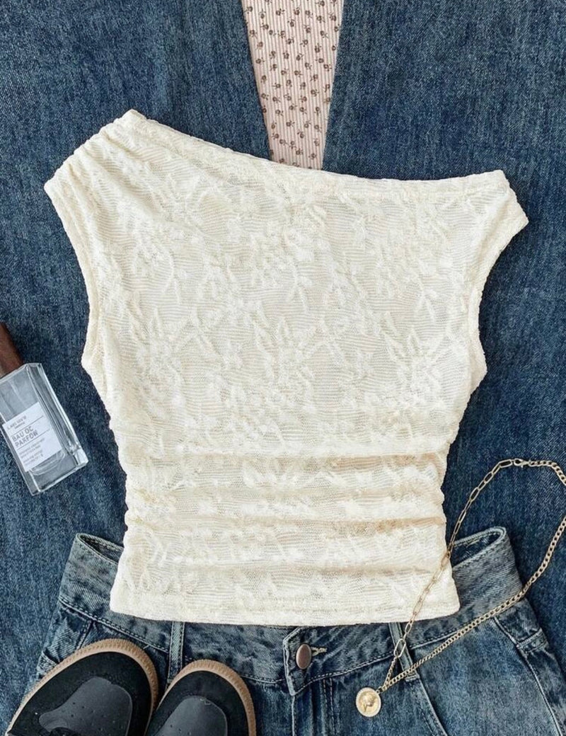 White top drop shoulder