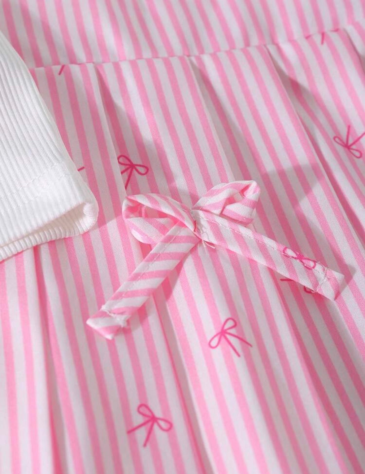 Set Top white Skirt Pink