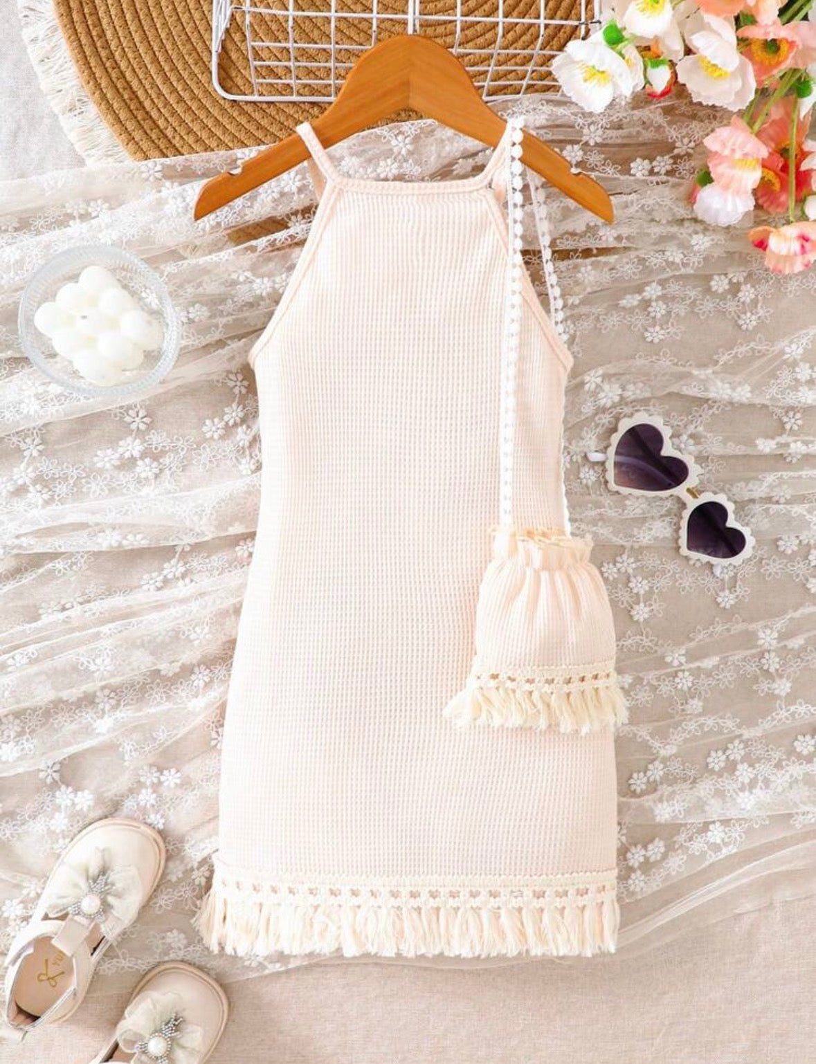 Offwhite dress 3 flowers
