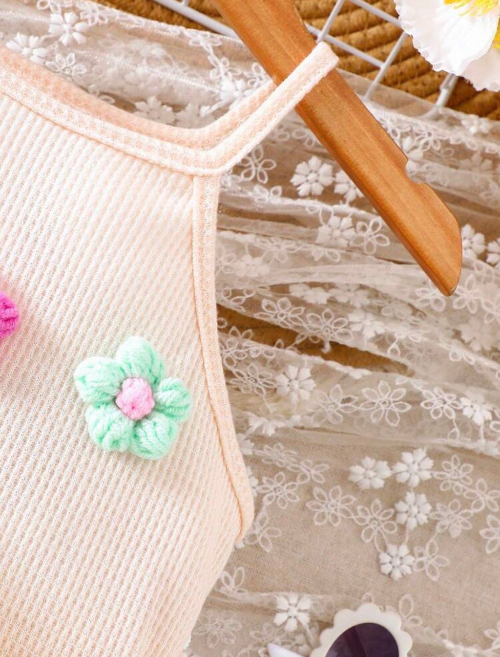 Offwhite dress 3 flowers