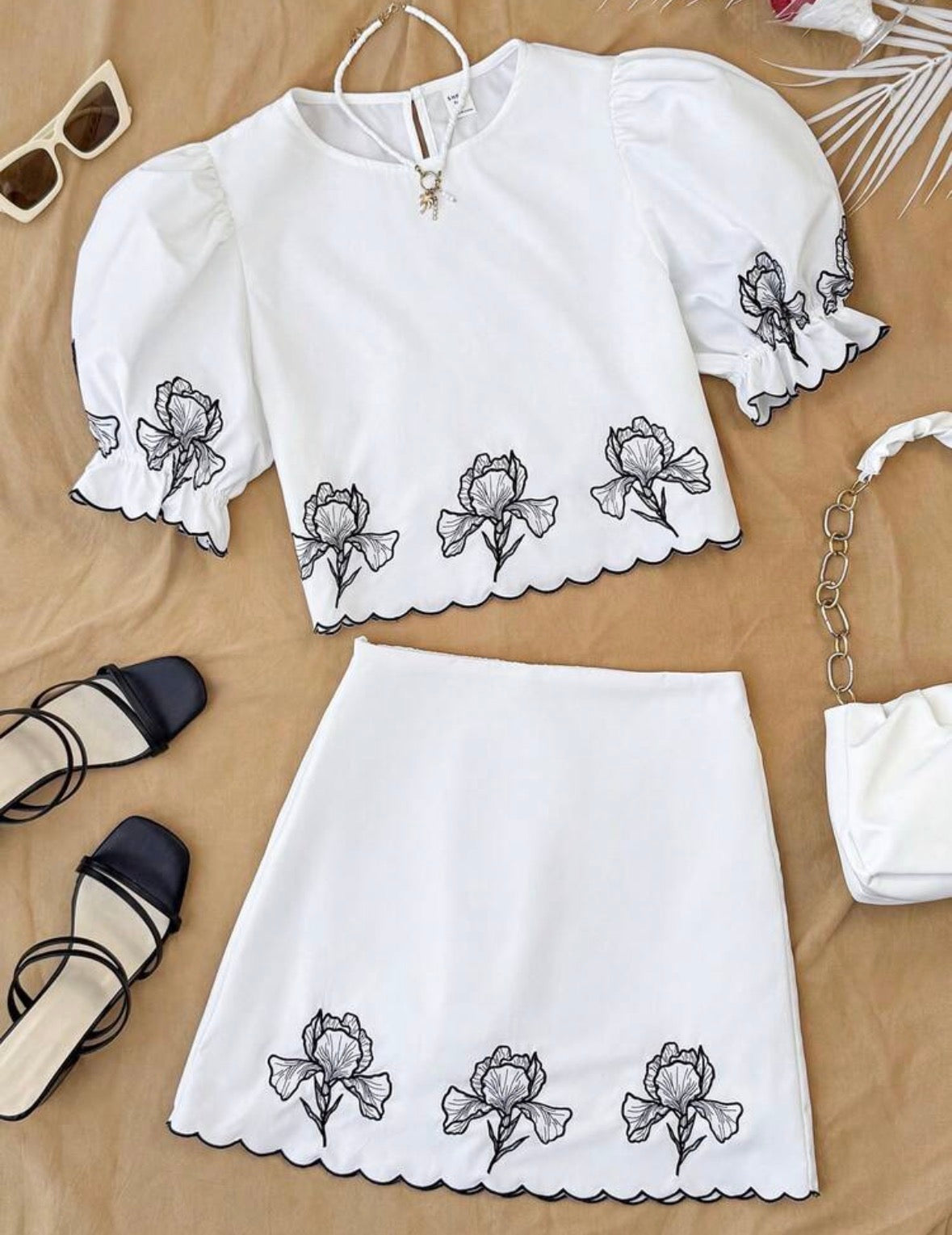 White set Black flowers