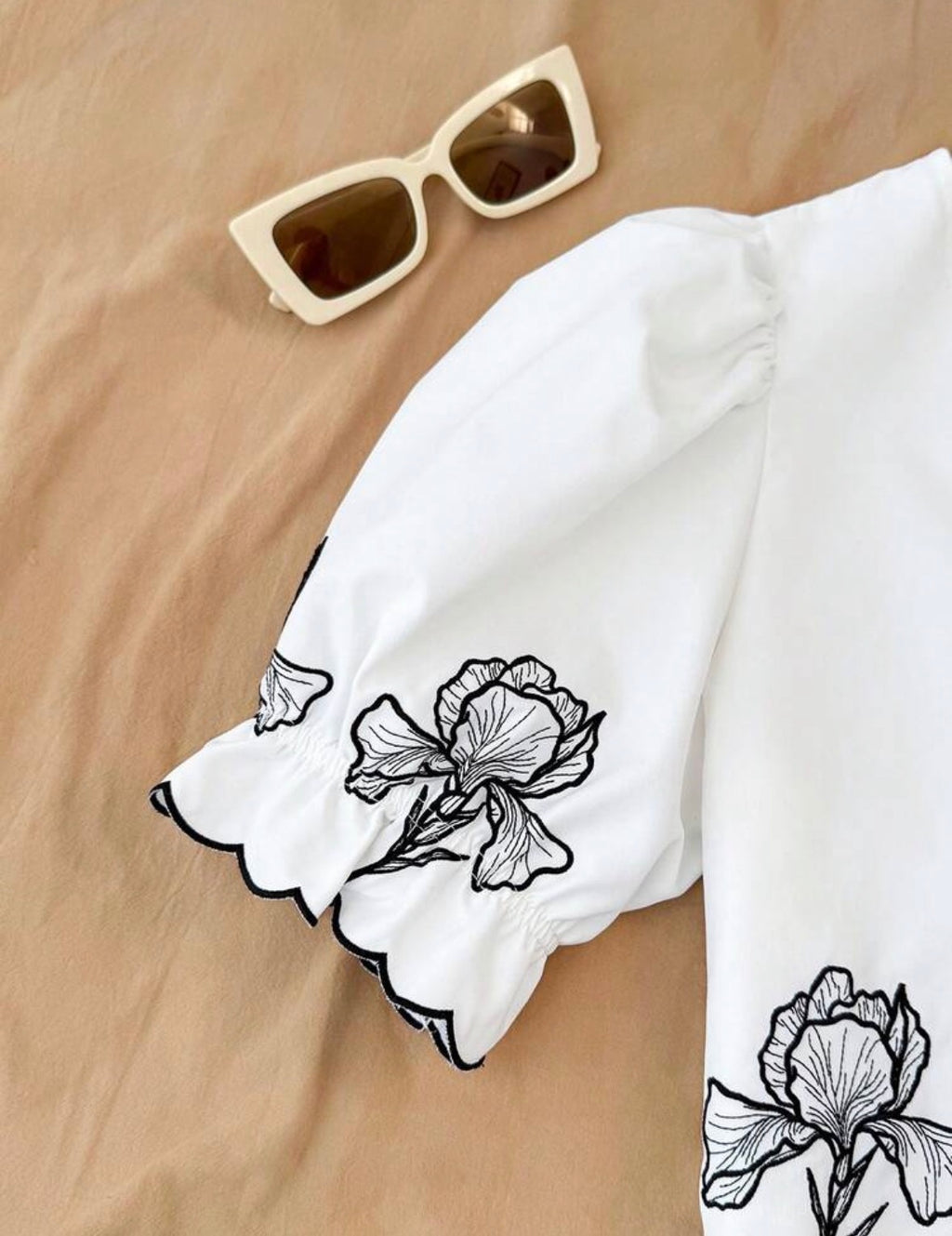 White set Black flowers