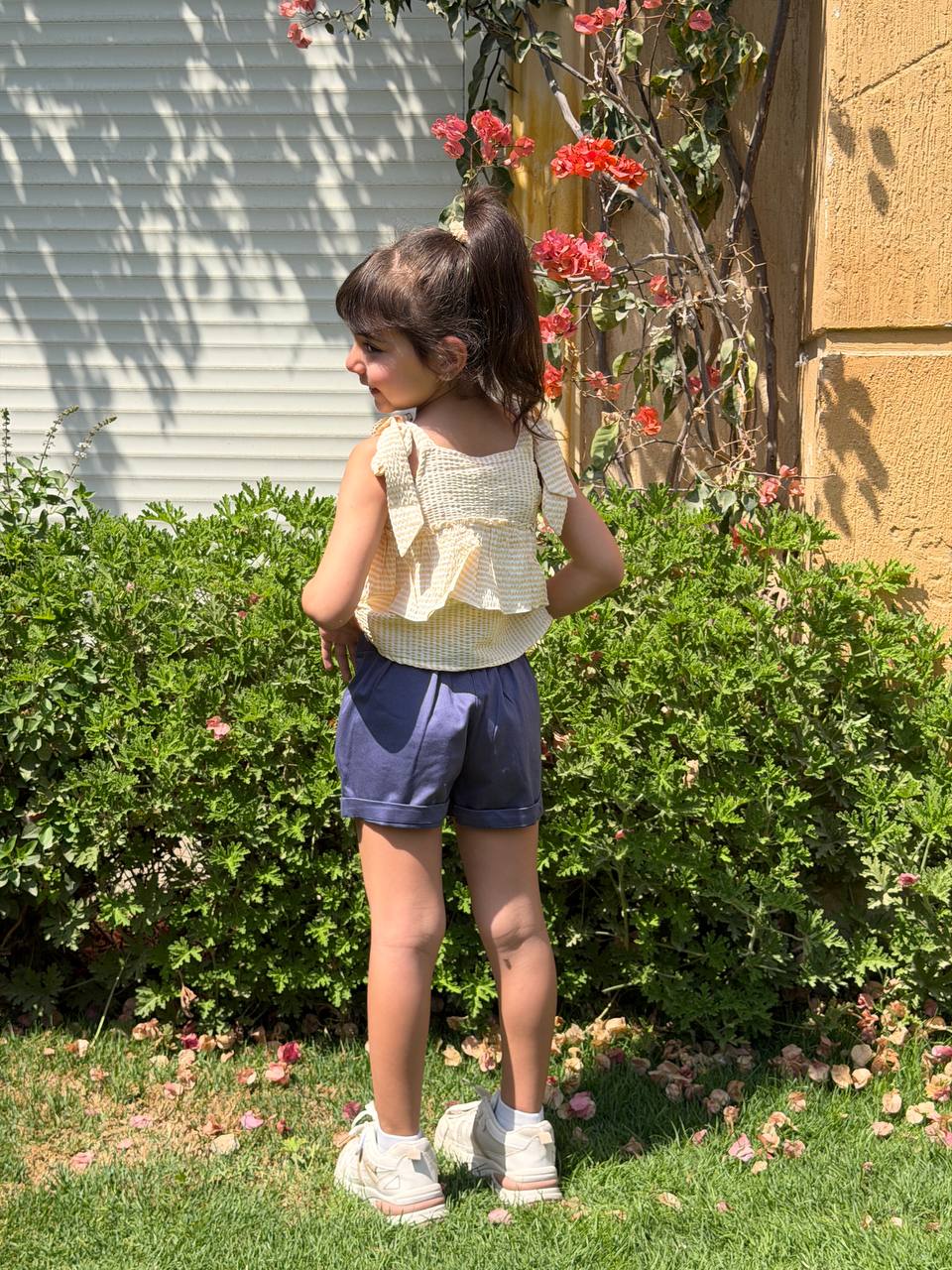 Set yellow line blue short